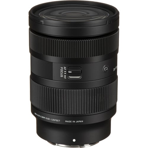 عدسة سيجما 28 70 مم f/2.8 DG DN المعاصرة لكاميرا سوني E